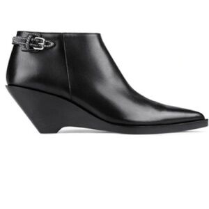 Acne Studios CARRIE, Black Pointed Ankle Boots